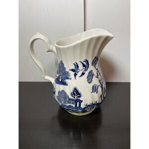 Vintage Royal Wessex China Made In England Creamer Blue and White Blue Willow